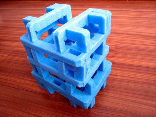 藍(lán)色珍珠棉型材包裝制品